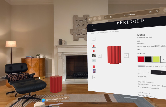 Safari 購物頁面顯示銷售中的 Kartell Colonna Accent 凳子飄浮在房間裡。而房間地上還放著一張 3D 版本的凳子。